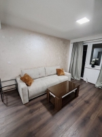 Apartman 1 na trecem spratu za 6 osoba