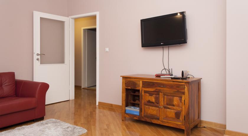 online rezervacije Apartment in heart of Belgrade