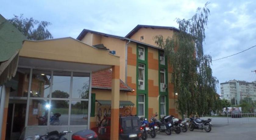 Gros Hotel - Leskovac