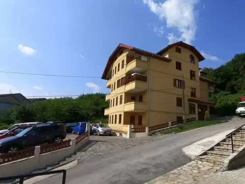 Apartmani Boba, Olgica i Taša 3*